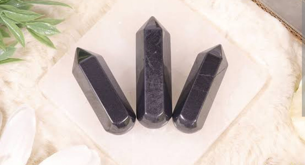 Hematite Crystal Wand – Grounding • Protection • Strength